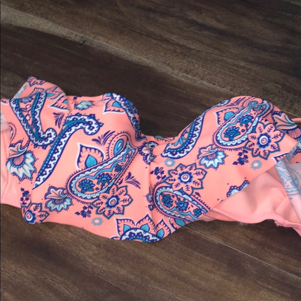 Bathing suit
